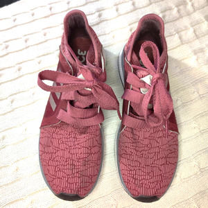 Adidas Bounce Edge lux size 8